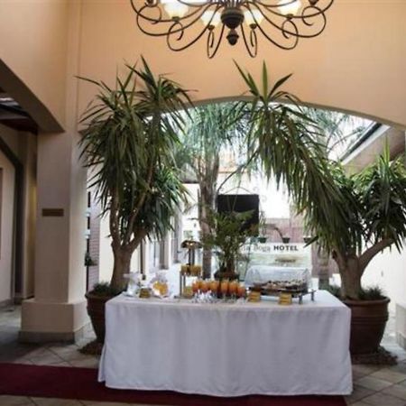 Anta Boga Hotel Bloemfontein Ngoại thất bức ảnh