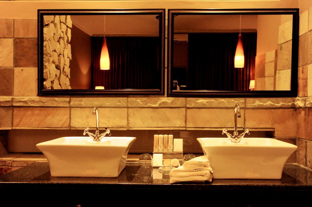 Anta Boga Hotel Bloemfontein Phòng bức ảnh